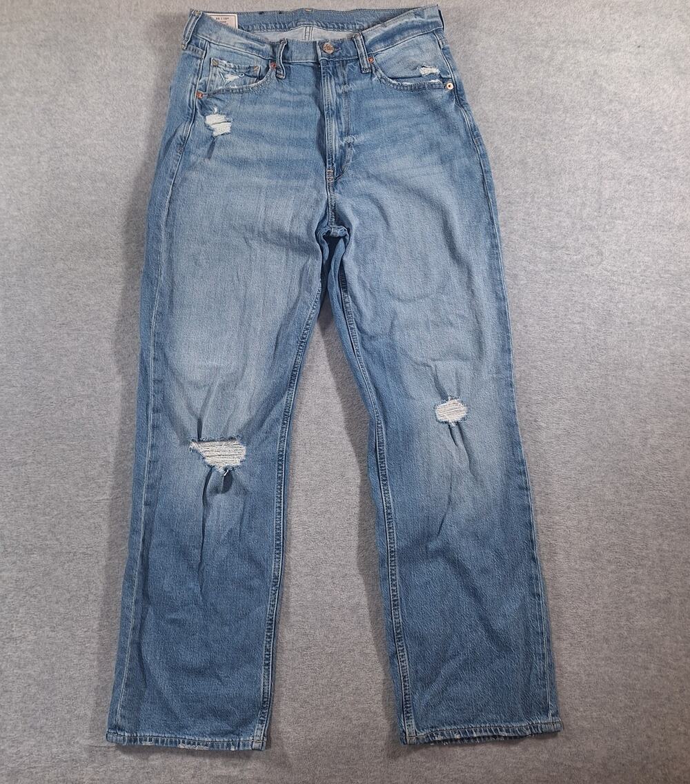 GAP High Rise Loose Jeans Women 30 / 10R Light Wash Distressed 28 Inseam Denim